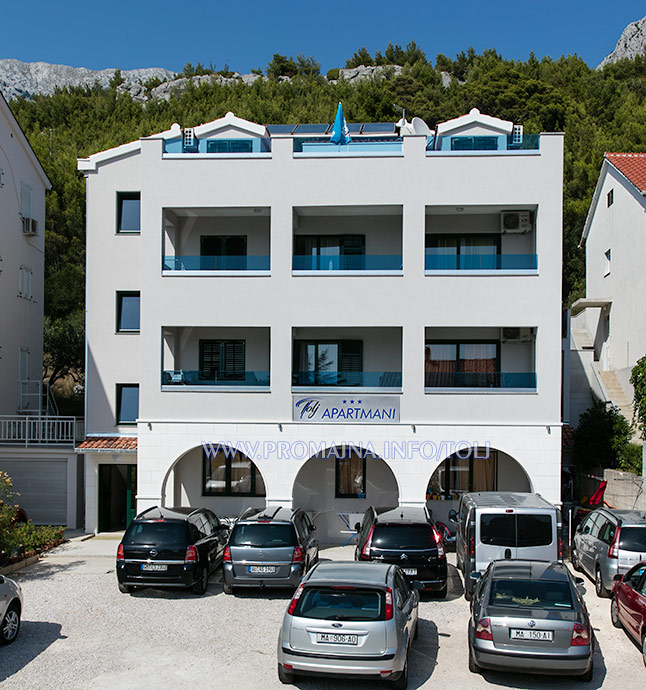 apartments Tolj, Promajna - house