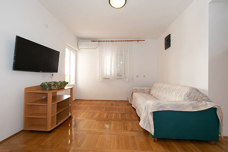 apartments Hajduk, Promajna - living room