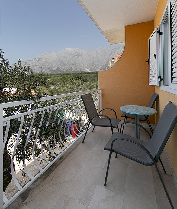 apartments Hajduk, Promajna - balcony