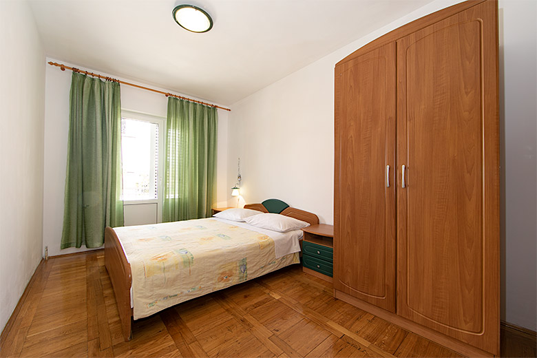 apartments Hajduk, Promajna - bedroom