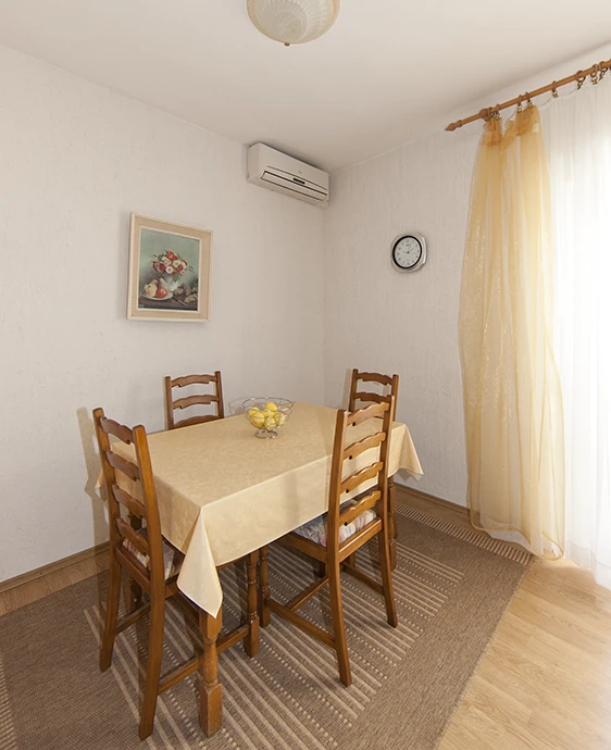 Apartments Radojković, Promajna - Esszimmer