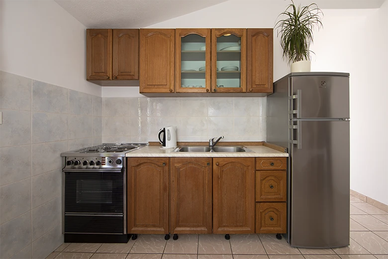 Apartments Tolj, Promajna - kitchen